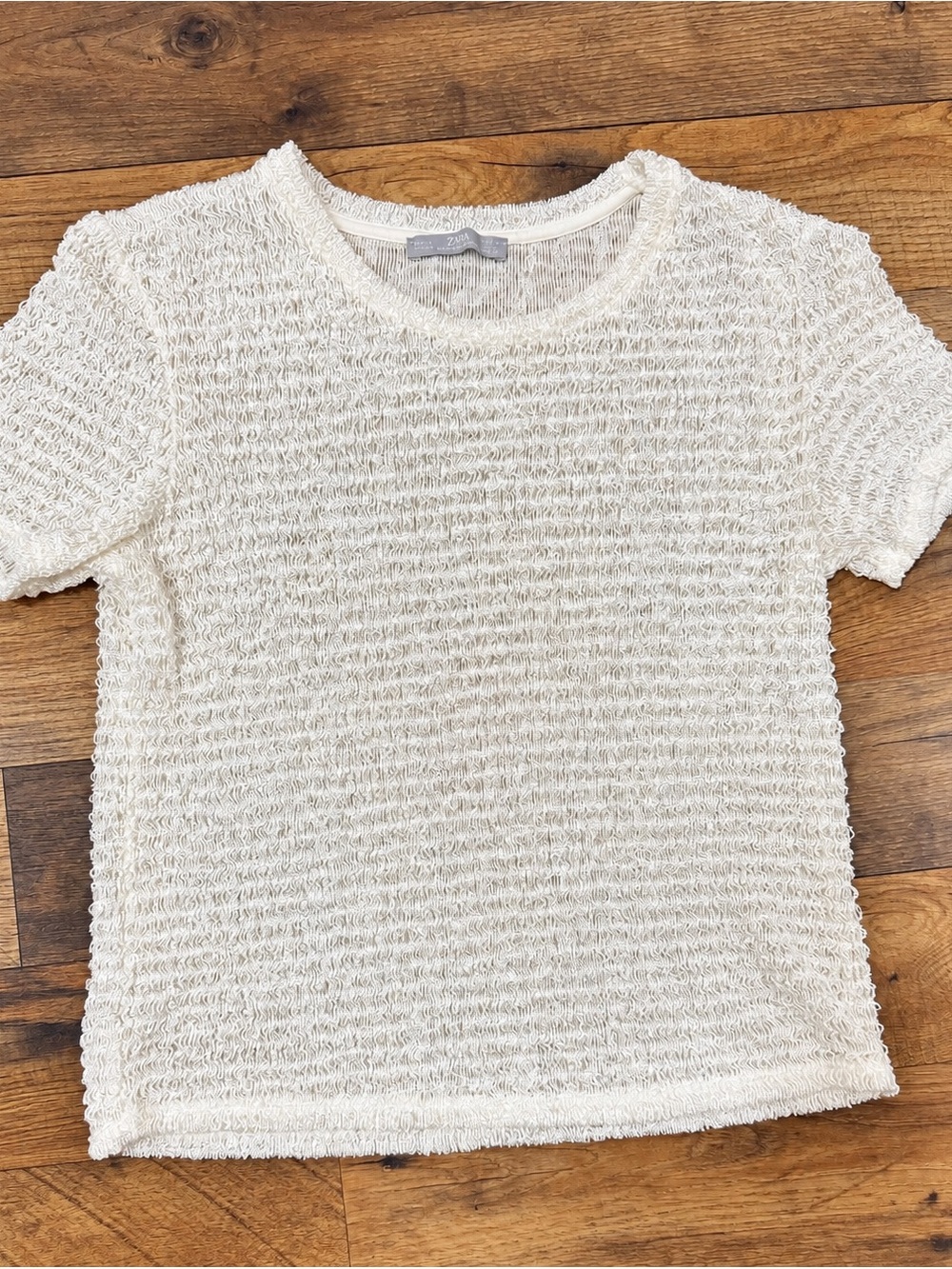 ZARA Women’s White Textured Knit Short Sleeve Top Size Medium